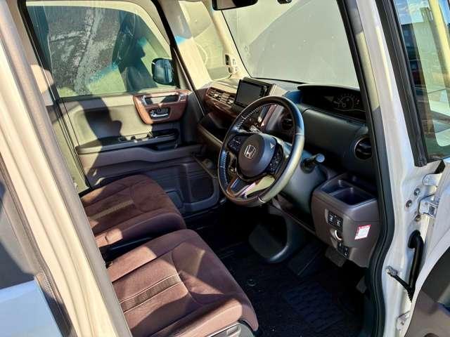 Ｎ－ＢＯＸ Ｇ・ＥＸターボホンダセンシングカッパブラウンスタイル　４ＷＤ　純正７型ナビ・ドラレコ・ＥＴＣ・Ｂモニター（31枚目）