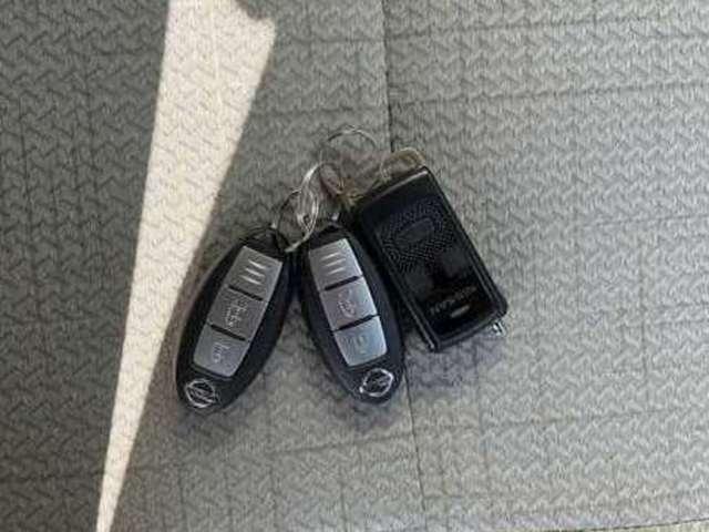 デイズ Ｘ　４ＷＤ　純正９型ナビ・純正リモスタ・アラビューＭ（6枚目）