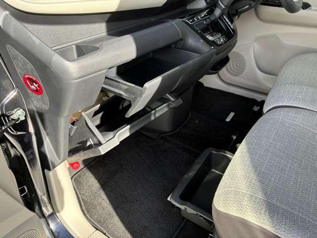 デイズ Ｘ　４ＷＤ　純正９型ナビ・純正リモスタ・アラビューＭ（26枚目）