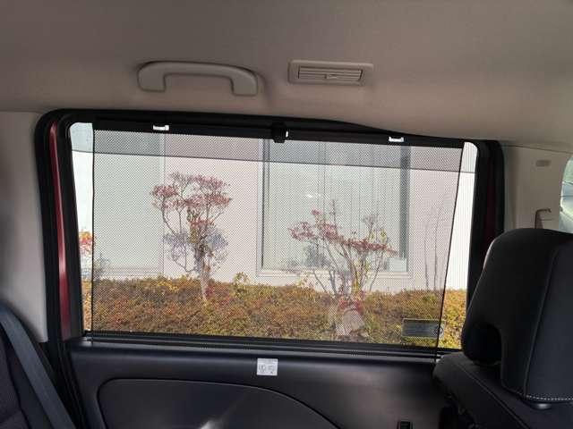 セレナ ハイウェイスター Vセレクション 4WD 純正9型ナビ・後席モニター・リモスタ・AVM(13枚目)