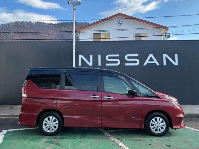 セレナ ハイウェイスター　Ｖセレクション　４ＷＤ　純正９型ナビ・後席モニター・リモスタ・ＡＶＭ（39枚目）