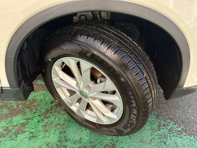 エクストレイル 20X エマージェンシーブレーキパッケージ 2列車 4WD Bカメラ・純正7型ナビ・純正リモスタ(5枚目)