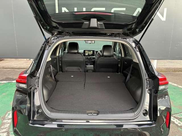 オーラ Ｇ　ＦＯＵＲ　レザーエディション　４ＷＤ　冬タイヤ付き・ＢＯＳＥ・ＭＯＰナビ・ＥＴＣ２．０・ＡＶＭ（12枚目）