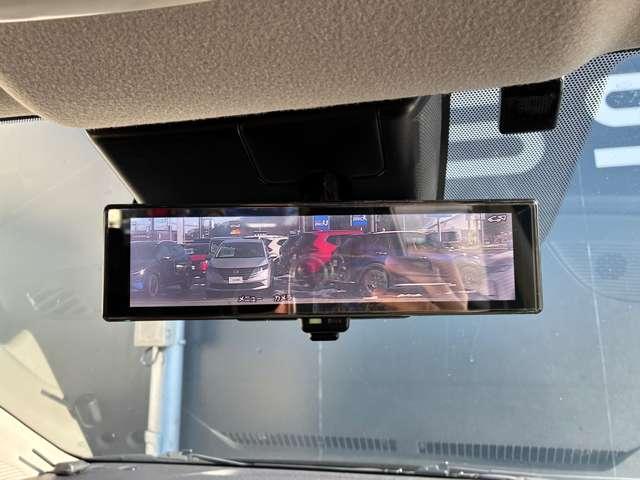 �X�}�[�g���[���~���[�����Ŗ�Ԃ��Ȃɓ���҂�����ꍇ��������E����������Ɗm�ۂ��Ă���܂���