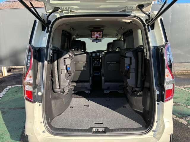 �O��ڂ̍��Ȃ͒��ˏグ���ł�������͊ȒP�ł����A����̎��E���W���܂���B