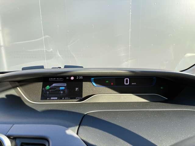 ���[�^�[���̃J���[�f�B�X�v���C�ɂ͉^�]���T�|�[�g���邳�܂��܂ȏ���\�����܂���