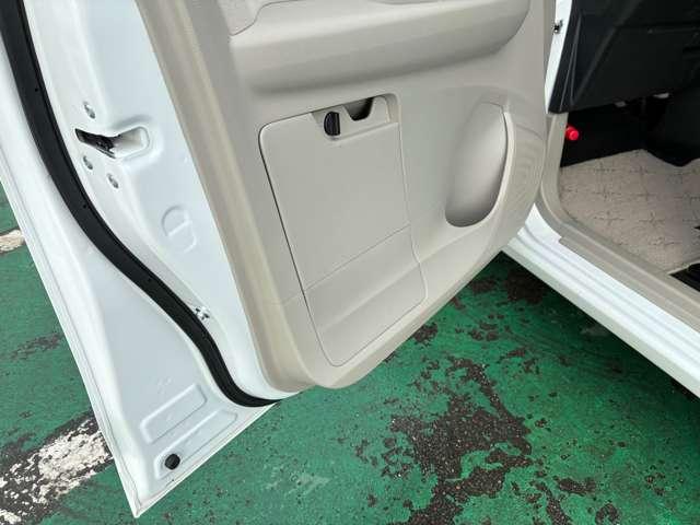 デイズ ボレロ 4WD 純正9型ナビ・ドラレコ・AVM・純正リモスタ(31枚目)