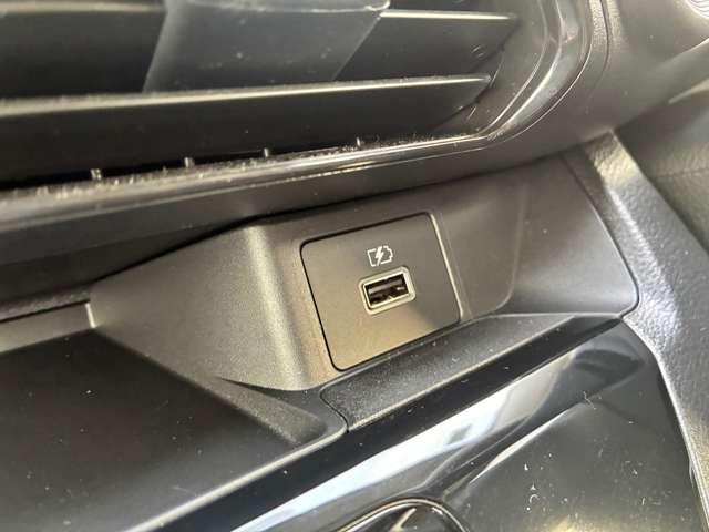 デイズ ６６０　Ｘ　４ＷＤ　ＡＶＭ・純正９型ナビ・純正リモスタ・寒冷地仕（9枚目）