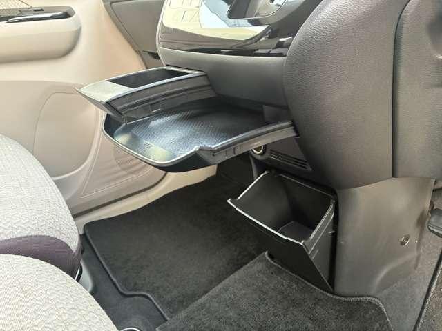 デイズ ６６０　Ｘ　４ＷＤ　ＡＶＭ・純正９型ナビ・純正リモスタ・寒冷地仕（22枚目）