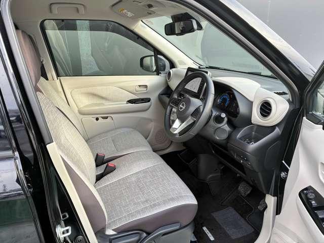 デイズ ６６０　Ｘ　４ＷＤ　ＡＶＭ・純正９型ナビ・純正リモスタ・寒冷地仕（24枚目）