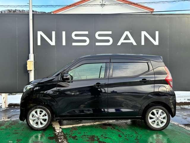 デイズ ６６０　Ｘ　４ＷＤ　ＡＶＭ・純正９型ナビ・純正リモスタ・寒冷地仕（31枚目）