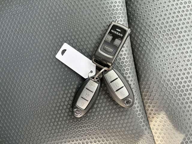 エクストレイル ２．０　２０Ｘｉ　ハイブリッド　エクストリーマーＸ　４ＷＤ　ドラレコ・ＥＴＣ・純正デカナビ・ＡＶＭ・リモス（4枚目）