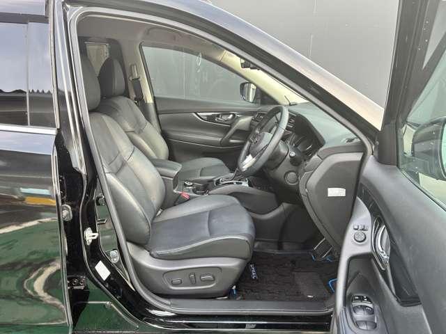 エクストレイル ２．０　２０Ｘｉ　ハイブリッド　エクストリーマーＸ　４ＷＤ　ドラレコ・ＥＴＣ・純正デカナビ・ＡＶＭ・リモス（28枚目）