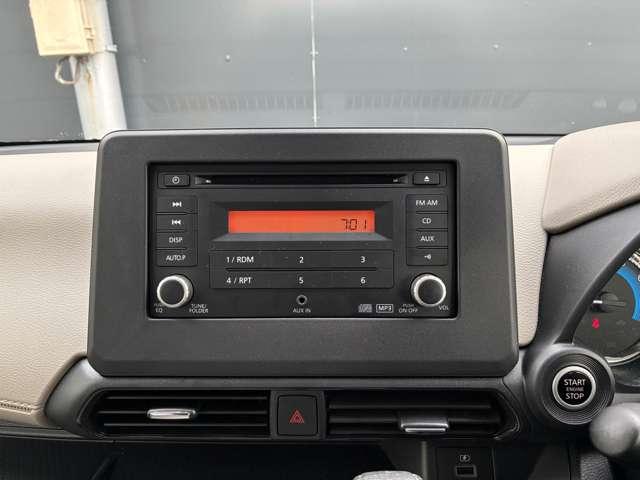 デイズ ６６０　Ｘ　４ＷＤ　純正ＣＤオーディオ・ＡＶＭ・シートヒーター（4枚目）