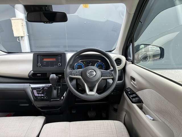 デイズ ６６０　Ｘ　４ＷＤ　純正ＣＤオーディオ・ＡＶＭ・シートヒーター（10枚目）