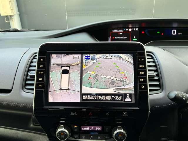 �A���E���h�r���[���j�^�[���ڎԁ�󂩂猩�Ă��邩�̂悤�Ȏ��_�ŃN���}�̎��͂̏󋵂��m�F�ł���̂ŁA���Ԃ����ȕ��ł����S���Ă���肢�������܂���