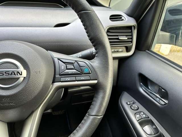 �v���p�C���b�g���ڎԁI�������H�⎩���Ԑ�p���H�ł̉^�]���T�|�[�g���܂��B�A�N�Z���A�u���[�L�A�X�e�A�����O����������ōs���A�h���C�o�[�̕��S���y�����܂��B�i�����g�p�͍������H�ł��肢�������܂��B�j