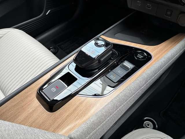 オーラ １．２　Ｇ　ＦＯＵＲ　レザーエディション　４ＷＤ　ＭＯＰナビ・ドラレコ・ＥＴＣ・ＡＶＭ・リモスタ（29枚目）