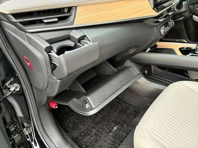 オーラ １．２　Ｇ　ＦＯＵＲ　レザーエディション　４ＷＤ　ＭＯＰナビ・ドラレコ・ＥＴＣ・ＡＶＭ・リモスタ（42枚目）