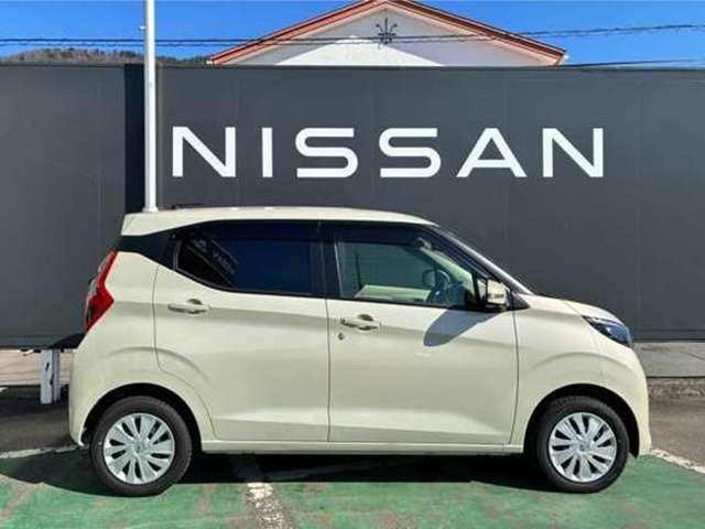 デイズ 660 X 4WD 冬タイヤ付・純正9型ナビ・AVM・寒冷地仕様(32枚目)