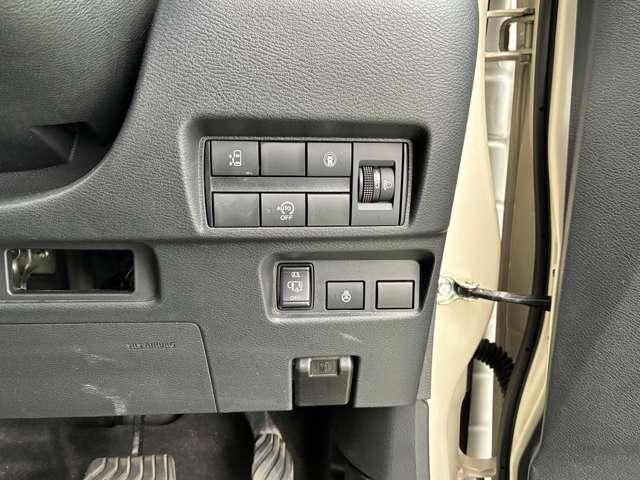 ルークス 660 ハイウェイスターX 4WD 純正ラジオ・AVM・寒冷地仕様車(8枚目)