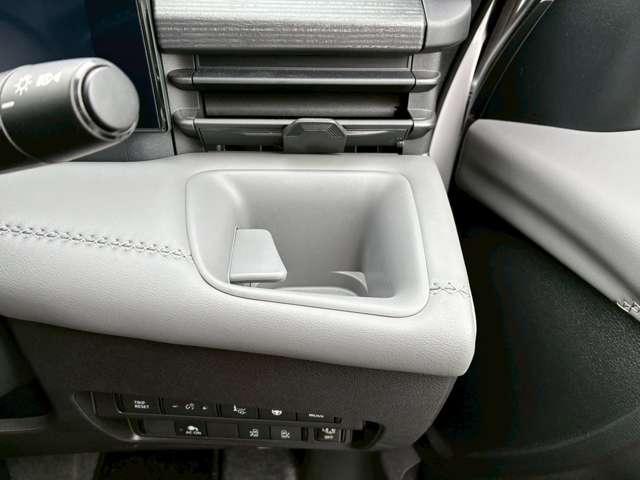 �h�����N�z���_�[�͈��ݕ������₷���ʒu�ɂ������܂���