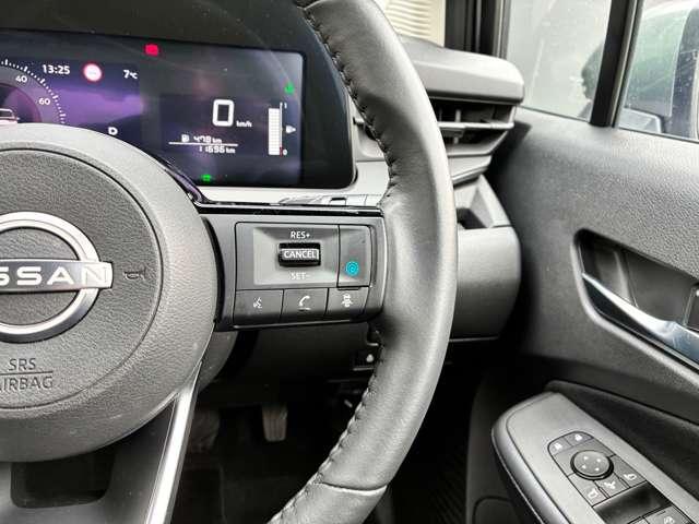 �v���p�C���b�g���ڎԁI�������H�⎩���Ԑ�p���H�ł̉^�]���T�|�[�g���܂��B�A�N�Z���A�u���[�L�A�X�e�A�����O����������ōs���A�h���C�o�[�̕��S���y�����܂��B�i�����g�p�͍������H�ł��肢�������܂��B�j