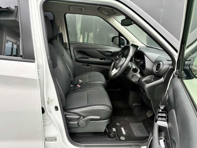 デイズ ６６０　ハイウェイスターＸ　アーバンクロム　プロパイロット　社用車ＵＰ・純正９型ナビ・プロパイロット（25枚目）