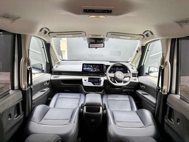 セレナ １．４　ｅ－ＰＯＷＥＲ　ルキシオン　社有車ＵＰ・ＭＯＰナビ・ドラレコ前後・ＥＴＣ２．０（2枚目）