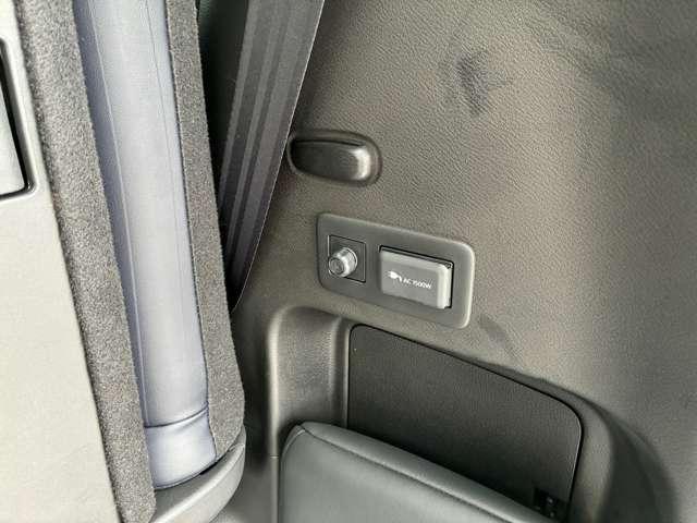 セレナ １．４　ｅ－ＰＯＷＥＲ　ルキシオン　社有車ＵＰ・ＭＯＰナビ・ドラレコ前後・ＥＴＣ２．０（9枚目）