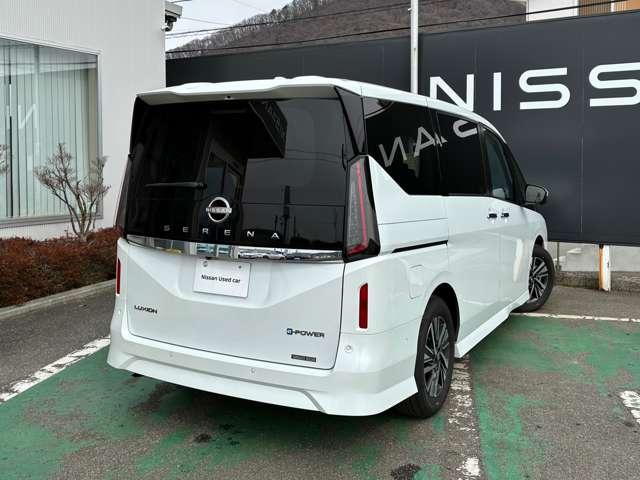 セレナ １．４　ｅ－ＰＯＷＥＲ　ルキシオン　社有車ＵＰ・ＭＯＰナビ・ドラレコ前後・ＥＴＣ２．０（42枚目）
