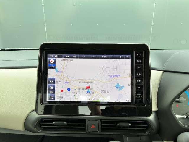 ���Y�I���W�i���i�r�Q�[�V�����i�l�l�Q�Q�R�c-�k�j�����ԁ�C���p�l�Ƀ}�b�`����f�U�C���ɉ����A�X�C���`�̑��ʂȂ̂Œn�}���傫�������A���쐫�����߂܂���