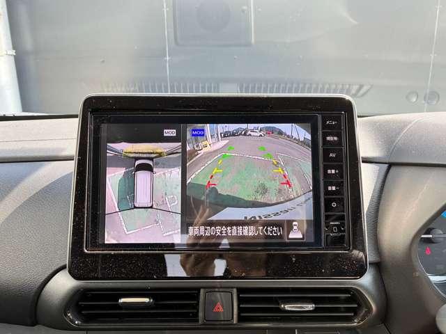 �A���E���h�r���[���j�^�[���ڎԁ�󂩂猩�Ă��邩�̂悤�Ȏ��_�ŃN���}�̎��͂̏󋵂��m�F�ł���̂ŁA���Ԃ����ȕ��ł����S���Ă���肢�������܂���