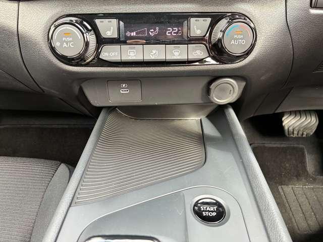 �^�C�v�b�̏[�d�p�\�P�b�g���������܂��B