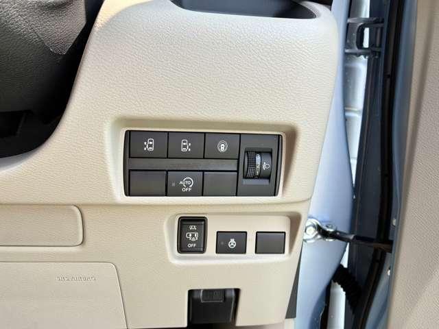 �����p���[�X���C�h�h�A�ł��B�����^�b�`�ŊȒP�ɃX���C�h�h�A�̊J���ł���̂łƂĂ��֗��ł���