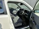 運転席側になります。是非一度座ってじっくり内装もご覧くださいませ。