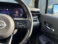 プロパイロット搭載車！高速道路や自動車専用道路での運転をサポートします。アクセル、ブレーキ、ステアリング操作を自動で行い、ドライバーの負担を軽減します。（※ご使用は高速道路でお願いいたします。） 6