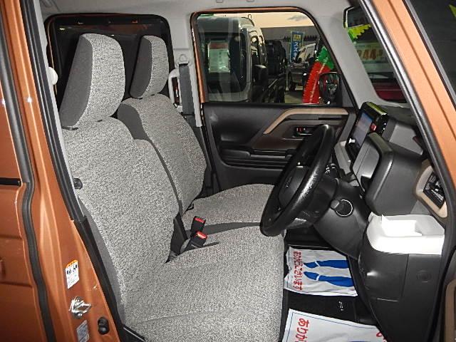 スペーシア ＨＹＢＲＩＤ　Ｘ　４ＷＤ　全方位カメラ　スズキコネクト通信機　バックカメラ　オートライト　Ｂｌｕｅｔｏｏｔｈ　スライドドア　純正ナビ　プッシュスタート　シートヒーター　オートエアコン　スズキセーフティーサポート　４ＷＤ　横滑り防止機能（9枚目）