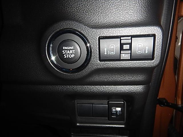 スペーシア ＨＹＢＲＩＤ　Ｘ　４ＷＤ　全方位カメラ　スズキコネクト通信機　バックカメラ　オートライト　Ｂｌｕｅｔｏｏｔｈ　スライドドア　純正ナビ　プッシュスタート　シートヒーター　オートエアコン　スズキセーフティーサポート　４ＷＤ　横滑り防止機能（18枚目）