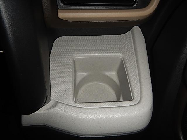 スペーシア ＨＹＢＲＩＤ　Ｘ　４ＷＤ　全方位カメラ　スズキコネクト通信機　バックカメラ　オートライト　Ｂｌｕｅｔｏｏｔｈ　スライドドア　純正ナビ　プッシュスタート　シートヒーター　オートエアコン　スズキセーフティーサポート　４ＷＤ　横滑り防止機能（44枚目）