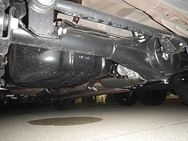 スペーシア ＨＹＢＲＩＤ　Ｘ　４ＷＤ　全方位カメラ　スズキコネクト通信機　バックカメラ　オートライト　Ｂｌｕｅｔｏｏｔｈ　スライドドア　純正ナビ　プッシュスタート　シートヒーター　オートエアコン　スズキセーフティーサポート　４ＷＤ　横滑り防止機能（56枚目）