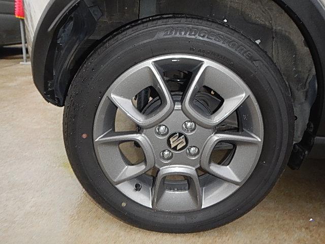 イグニス ＨＹＢＲＩＤ　ＭＦ　３型　４ＷＤ　全方位カメラ　ナビ　エンジンスターター　サンバイザー　バックカメラ　オートライト　Ｂｌｕｅｔｏｏｔｈ　ナビ　プッシュスタート　シートヒーター　スズキセーフティーサポート　４ＷＤ　盗難防止システム　横滑り防止機能（25枚目）