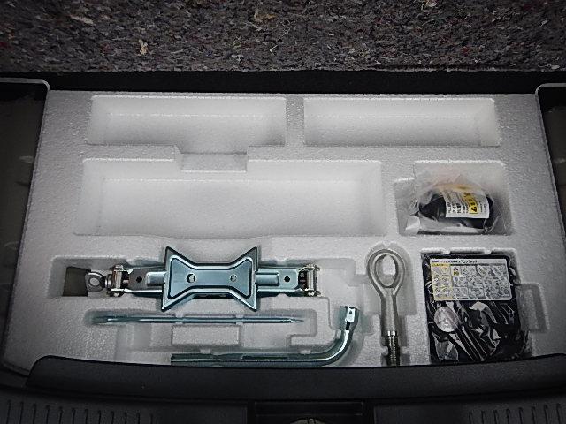 イグニス ＨＹＢＲＩＤ　ＭＦ　３型　４ＷＤ　全方位カメラ　ナビ　エンジンスターター　サンバイザー　バックカメラ　オートライト　Ｂｌｕｅｔｏｏｔｈ　ナビ　プッシュスタート　シートヒーター　スズキセーフティーサポート　４ＷＤ　盗難防止システム　横滑り防止機能（42枚目）