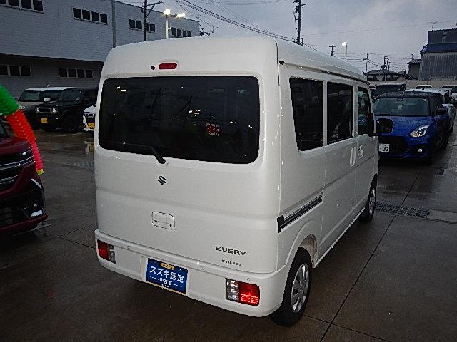 エブリイ ＪＯＩＮ　６型　４ＷＤ　モニターオーディオ　バックカメラ　バックカメラ　オートライト　Ｂｌｕｅｔｏｏｔｈ　スライドドア　プッシュスタート　シートヒーター　スズキセーフティーサポート　４ＷＤ　衝突被害軽減システム　アイドリングストップ　横滑り防止機能（8枚目）
