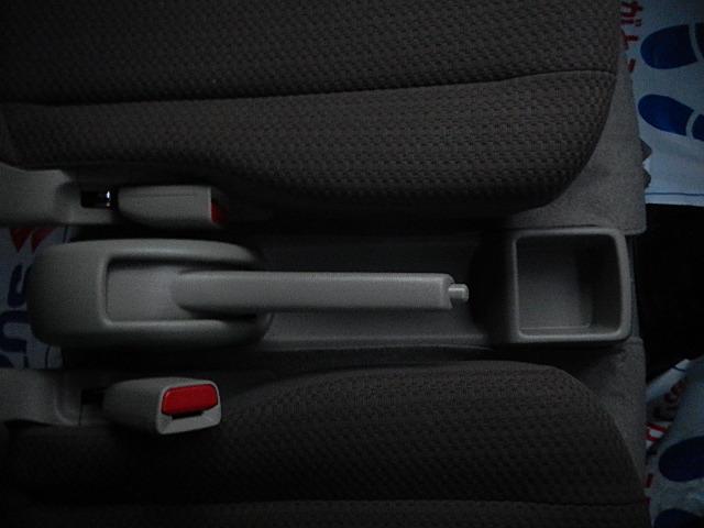 エブリイ ＪＯＩＮ　６型　４ＷＤ　モニターオーディオ　バックカメラ　バックカメラ　オートライト　Ｂｌｕｅｔｏｏｔｈ　スライドドア　プッシュスタート　シートヒーター　スズキセーフティーサポート　４ＷＤ　衝突被害軽減システム　アイドリングストップ　横滑り防止機能（32枚目）