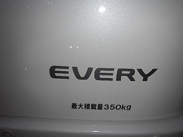 エブリイ ＪＯＩＮ　６型　４ＷＤ　モニターオーディオ　バックカメラ　バックカメラ　オートライト　Ｂｌｕｅｔｏｏｔｈ　スライドドア　プッシュスタート　シートヒーター　スズキセーフティーサポート　４ＷＤ　衝突被害軽減システム　アイドリングストップ　横滑り防止機能（43枚目）