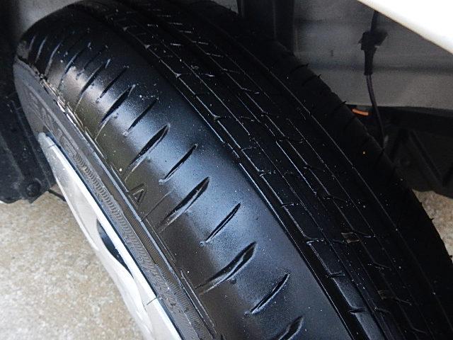 アルト Ｌ　２型　ＦＦ　オーディオレス　オートライト　シートヒーター　スズキセーフティーサポート　衝突被害軽減システム　アイドリングストップ　横滑り防止機能　衝突安全ボディ（24枚目）