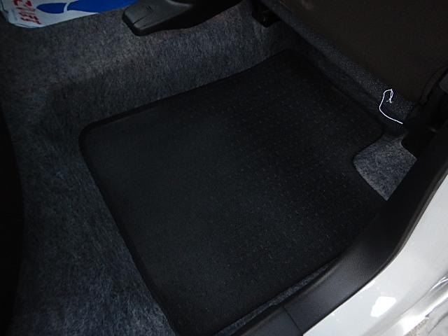 アルト Ｌ　２型　ＦＦ　オーディオレス　オートライト　シートヒーター　スズキセーフティーサポート　衝突被害軽減システム　アイドリングストップ　横滑り防止機能　衝突安全ボディ（37枚目）