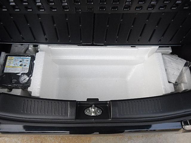 ワゴンＲ ＨＹＢＲＩＤ　ＦＺ　４ＷＤ　モニターオーディオ　オートライト　Ｂｌｕｅｔｏｏｔｈ　プッシュスタート　シートヒーター　４ＷＤ　スズキセーフティーサポート　４ＷＤ　アイドリングストップ　横滑り防止機能　衝突安全ボディ　盗難防止システム（48枚目）