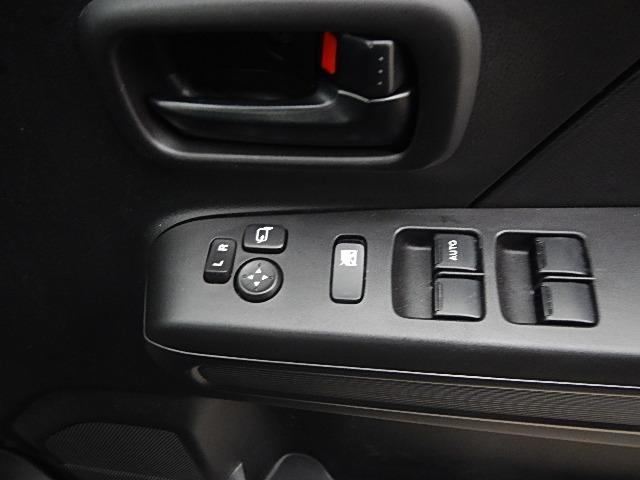 ワゴンＲ ＦＸ　４型　４ＷＤ　ＣＤオーディオ　オートライト　プッシュスタート　シートヒーター　オートエアコン　スズキセーフティーサポート　４ＷＤ　衝突被害軽減システム　アイドリングストップ　横滑り防止機能　衝突安全ボディ　盗難防止システム（31枚目）
